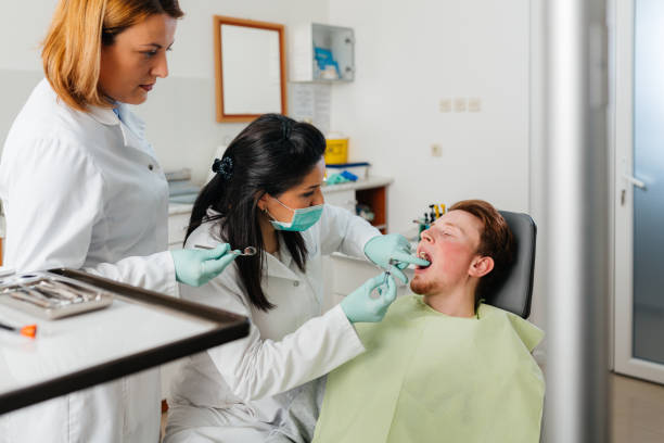 Best Emergency Tooth Extraction in Ellerslie, GA
